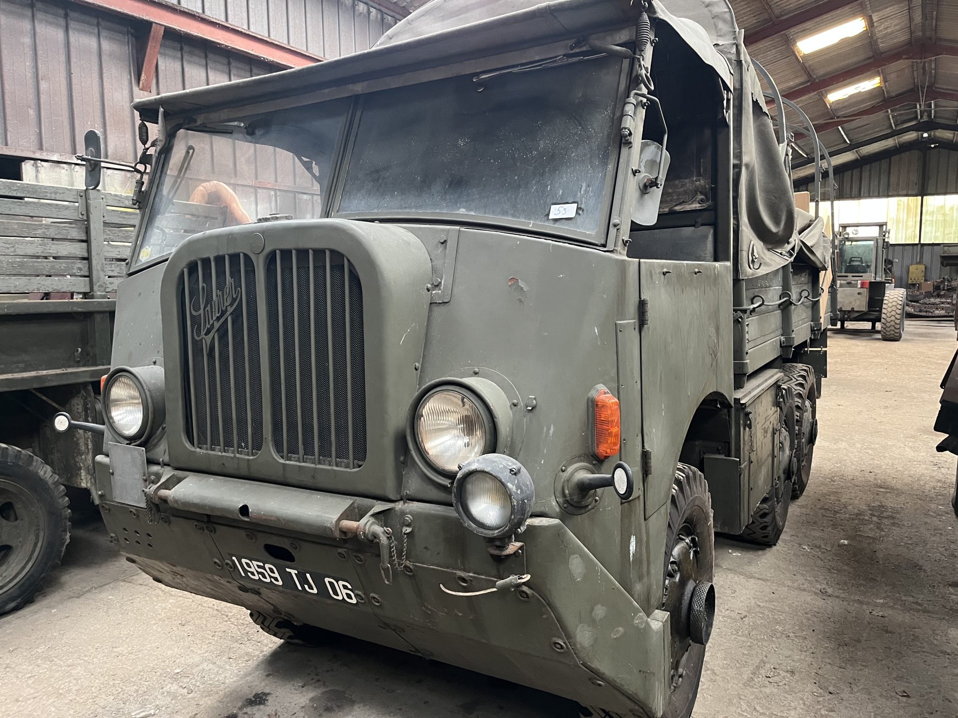 Saurer 6DM
